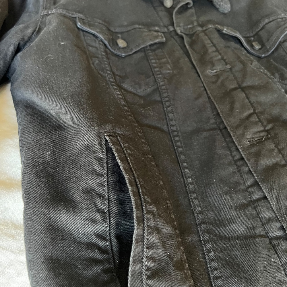 Levi Strauss Gold label Signature- Sherpa Lined Trucker Jacket - Picture 3 of 4